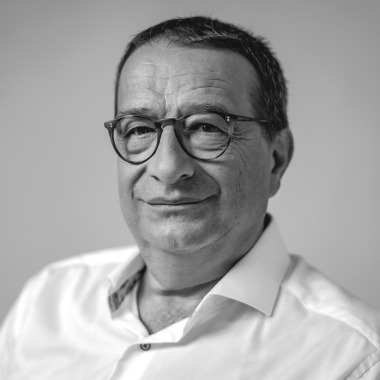 Csermely Ákos