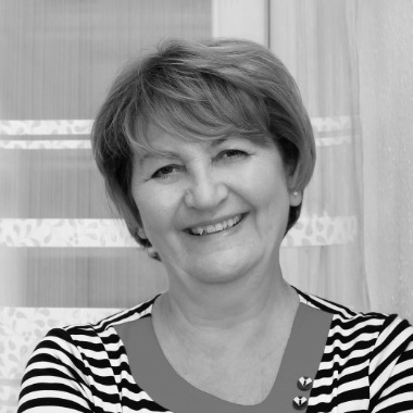 Dr. Fazekas Ildikó